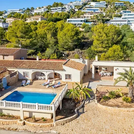 Villa Ainoha - Plusholidays *